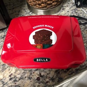 Bella Brownie Maker